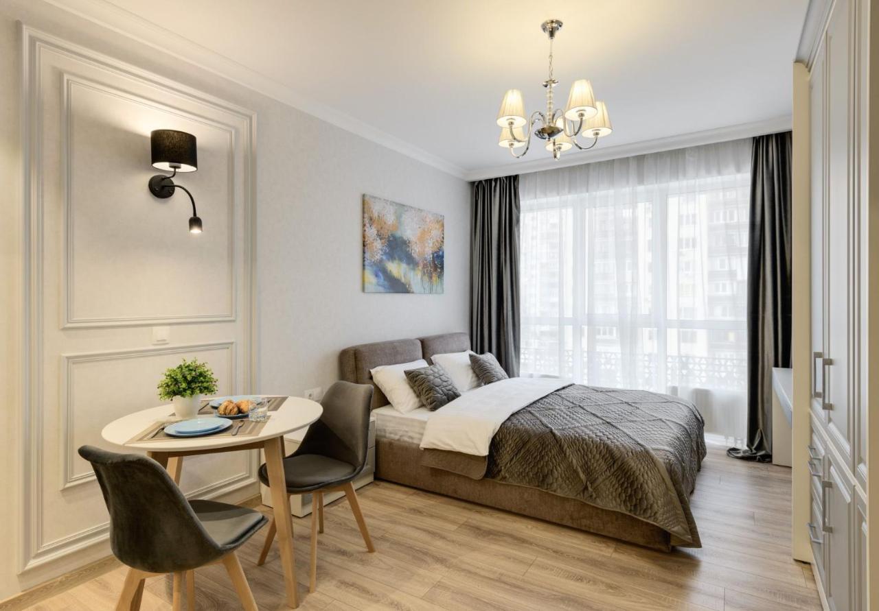 Modern New Cozy Apartment Kvartet Railway Station Kiev Exterior foto