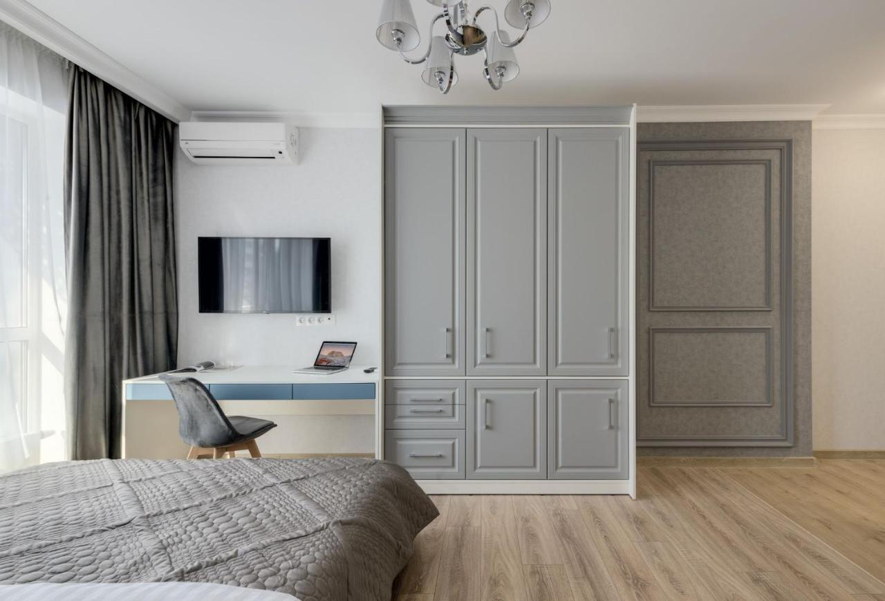 Modern New Cozy Apartment Kvartet Railway Station Kiev Exterior foto