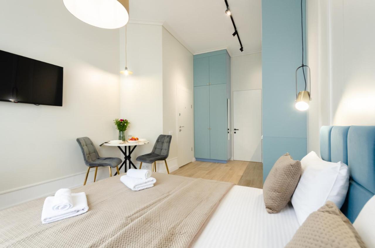 Modern New Cozy Apartment Kvartet Railway Station Kiev Exterior foto