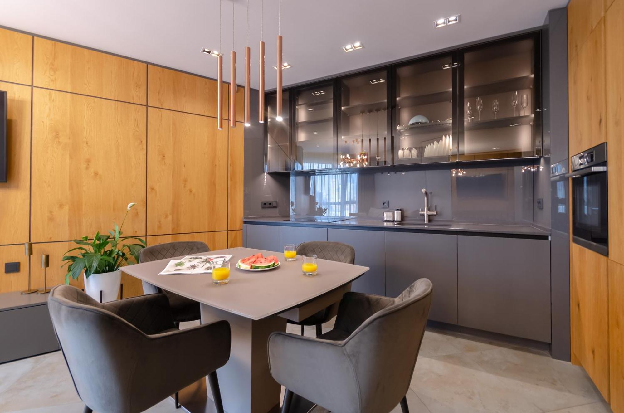 Modern New Cozy Apartment Kvartet Railway Station Kiev Exterior foto